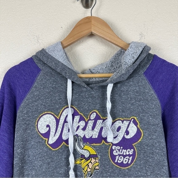 NFL Team Apparel Minnesota Vikings Graphic Pullover Hoodie Size Medium Men - Picture 2 of 11